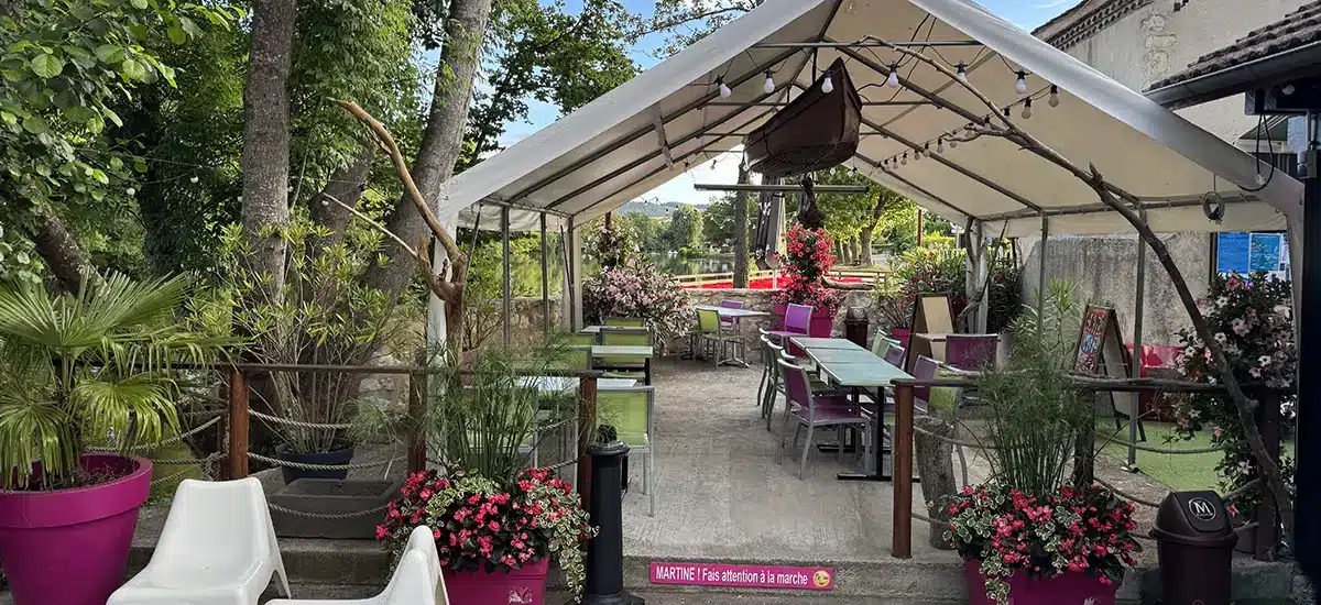Aqua canoë snack bar à Ebreuil